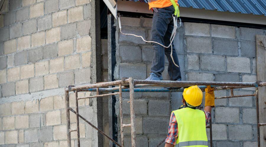 Professional roofing contractor services in Kirkland - Pinnexind Summit